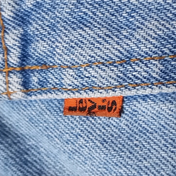 MADE IN USA Levi's Orange Tab 954 100% Cotton Distressed Denim Shorts *VINTAGE* - Picture 4 of 16